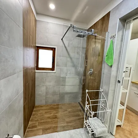 Paola Ca' D'oro Apartamento *