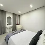 Paola Ca' D'oro Apartamento